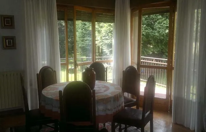 Apartment Champdepraz Casa Vacanze *